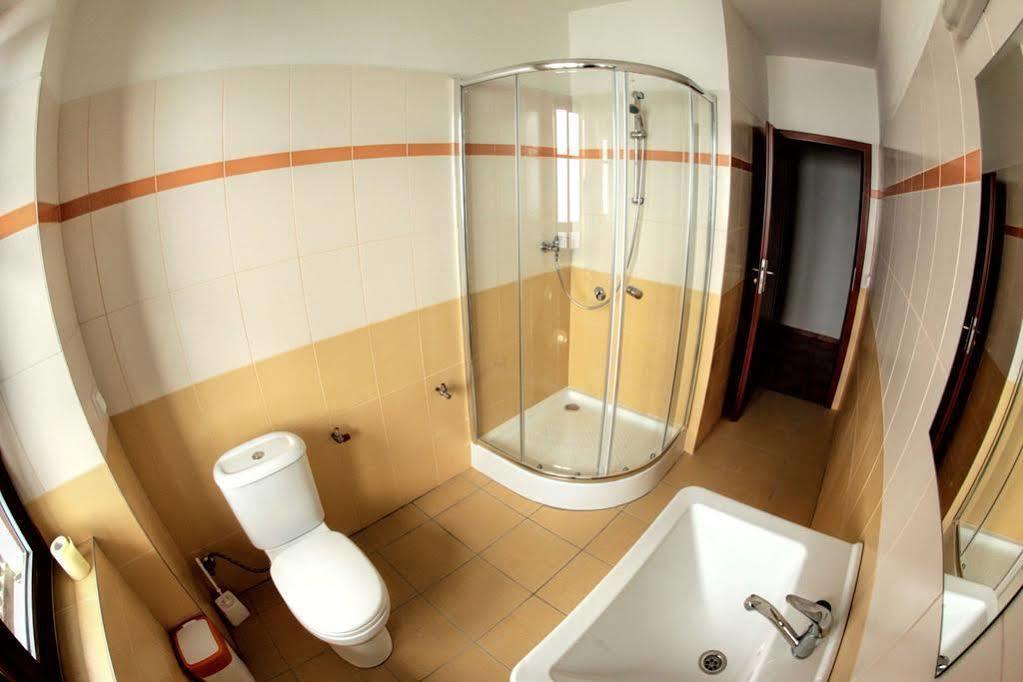 Hostel Singer Pub Ceske Budejovice Esterno foto